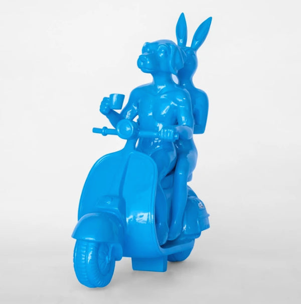 Vespa riders (blue)
